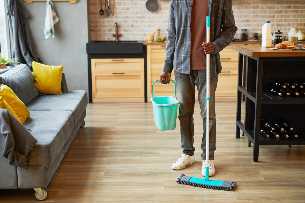 Create a Daily Cleaning Routine for Your Apartment